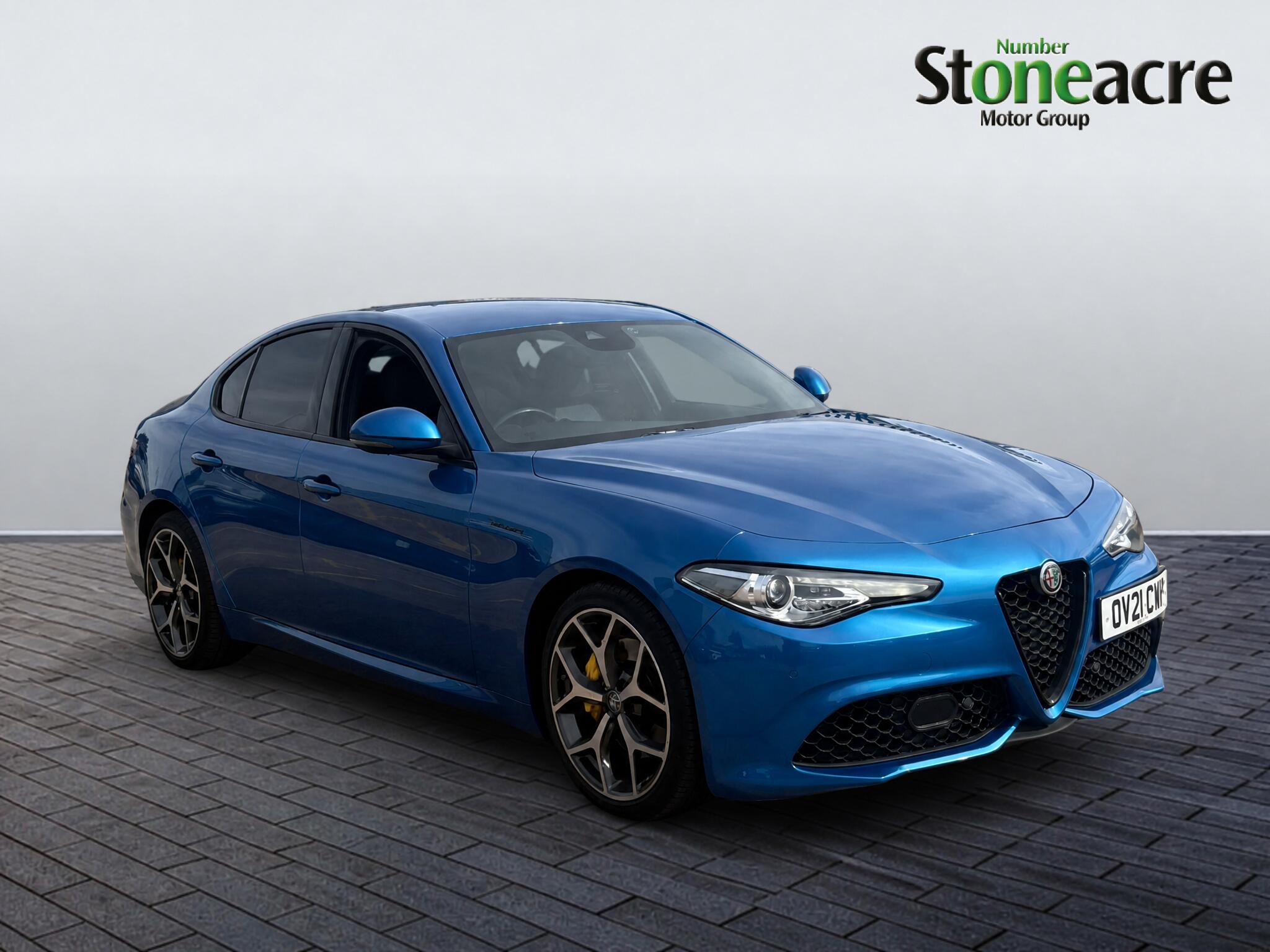 Main listing image - Alfa Romeo Giulia