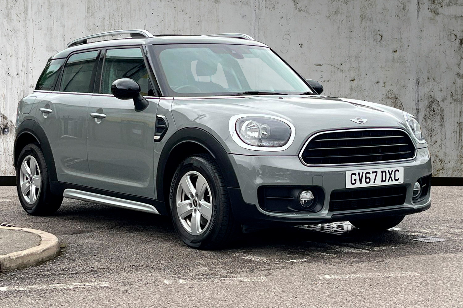 Main listing image - MINI Countryman