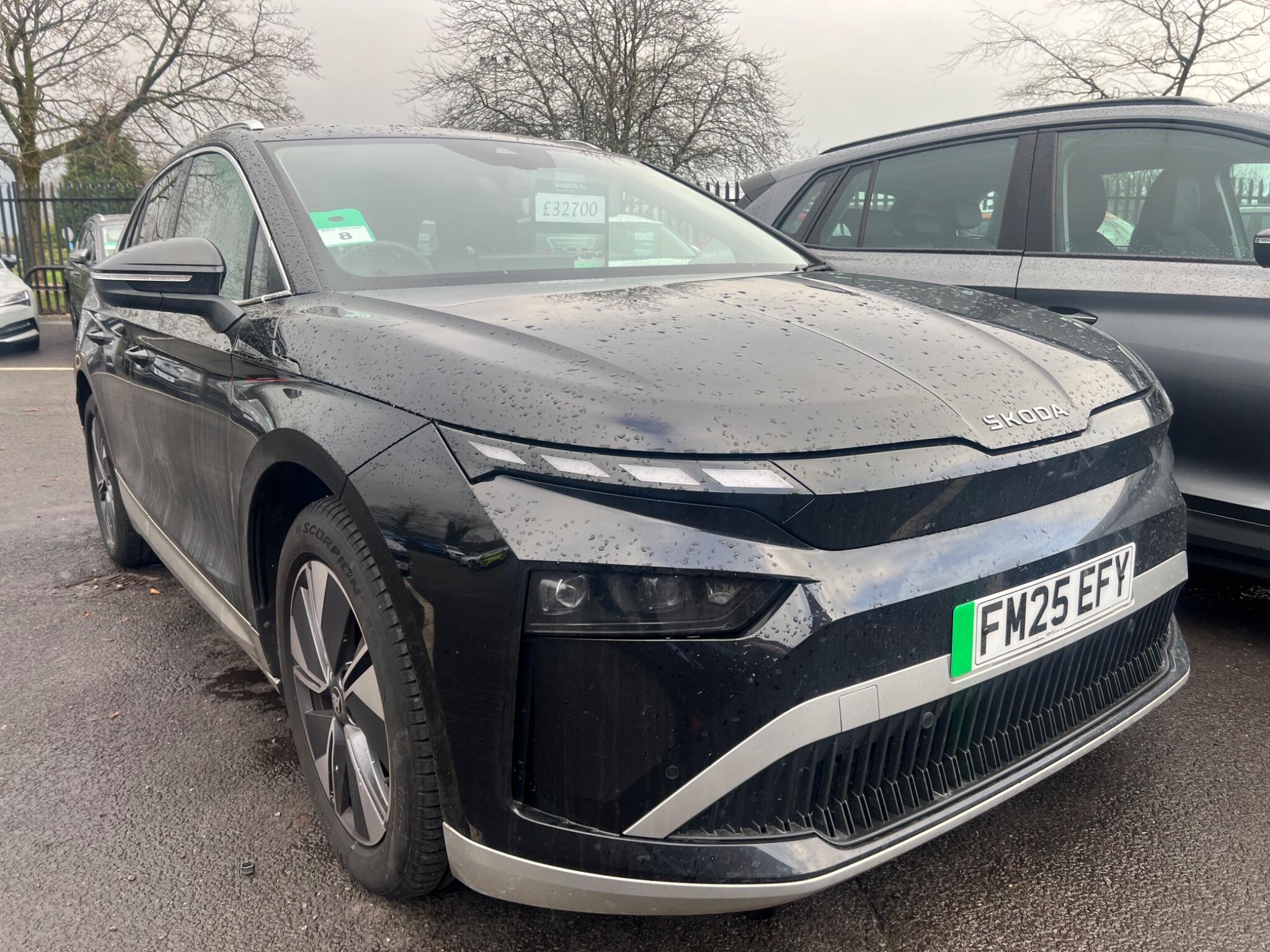 Main listing image - Skoda Enyaq