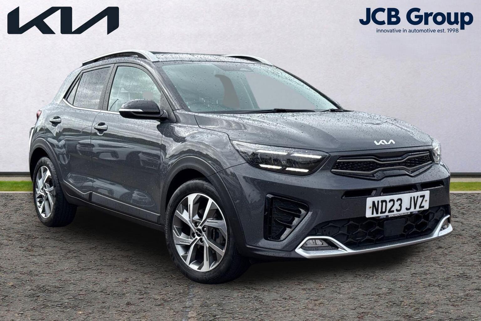 Main listing image - Kia Stonic