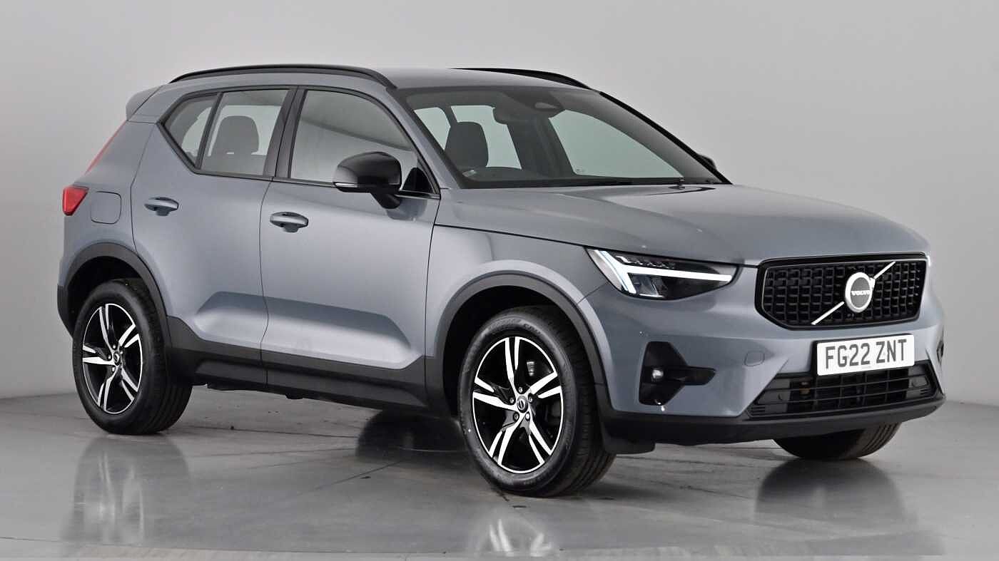 Main listing image - Volvo XC40