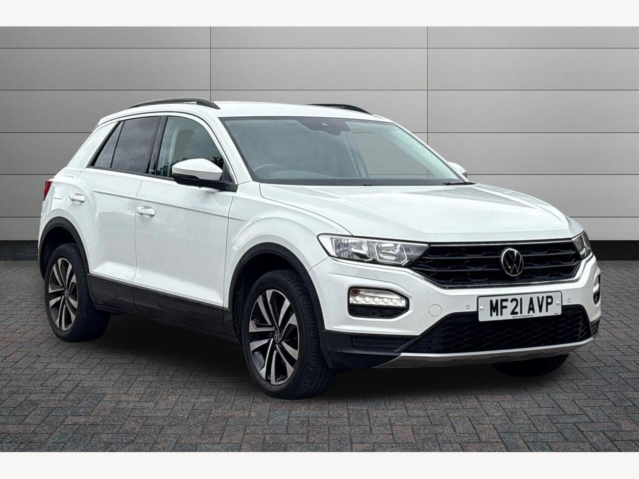Main listing image - Volkswagen T-Roc