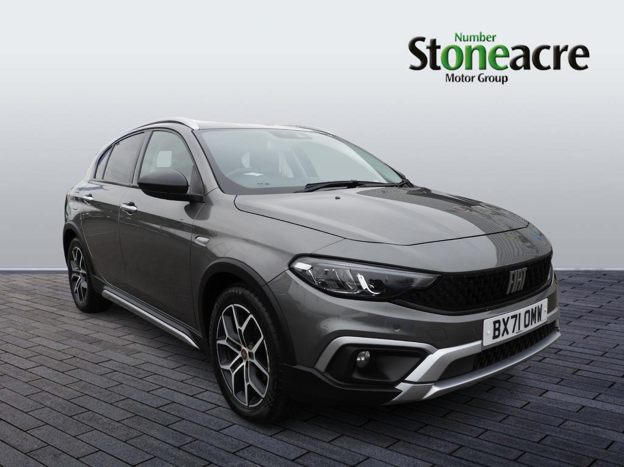 Main listing image - Fiat Tipo Cross