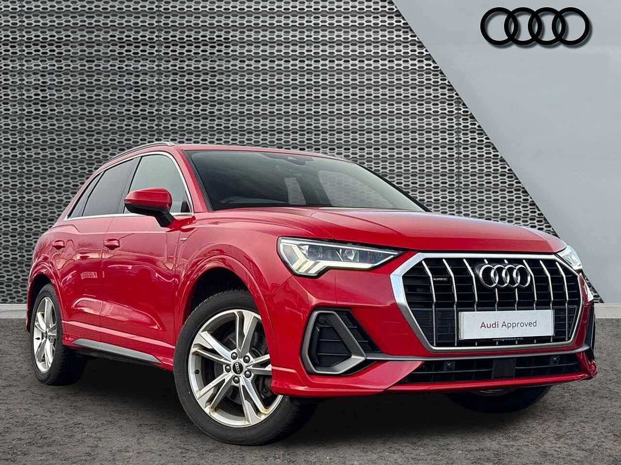 Main listing image - Audi Q3