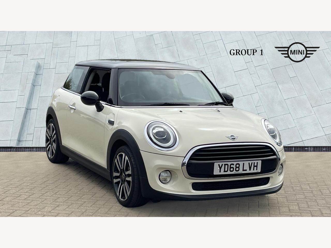 Main listing image - MINI Hatchback