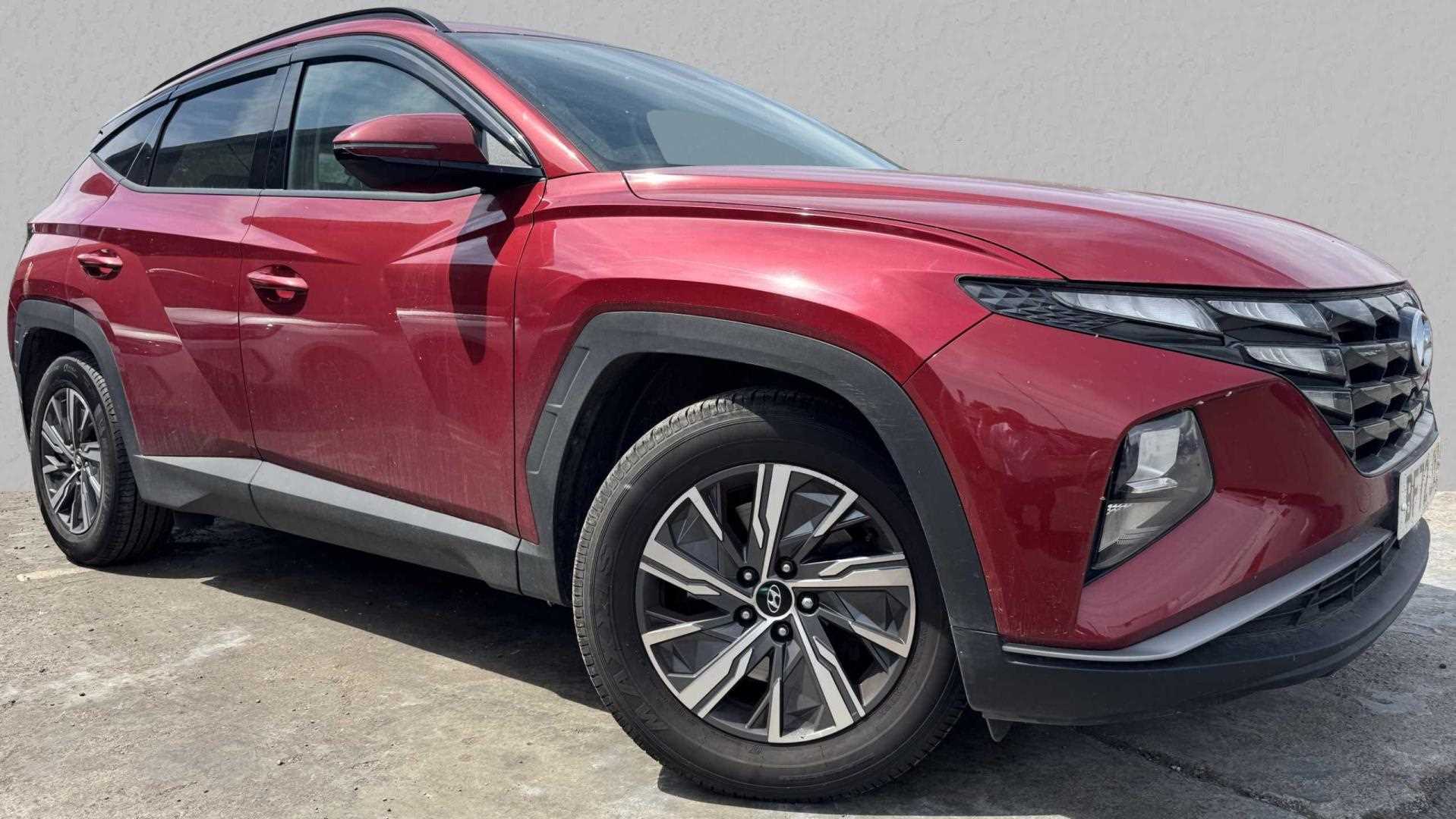 Main listing image - Hyundai Tucson