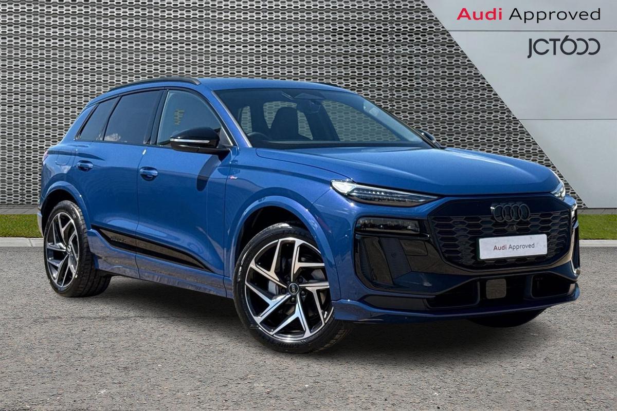 Main listing image - Audi Q6