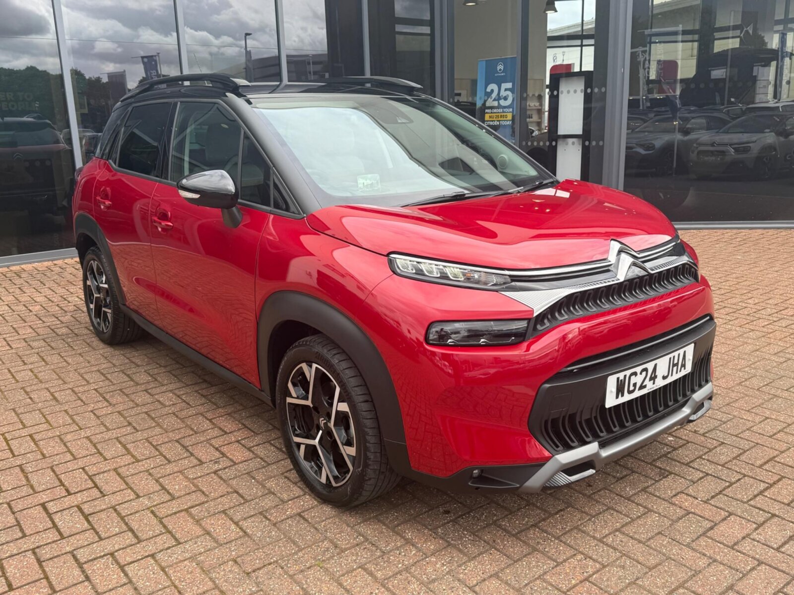 Main listing image - Citroen C3 Aircross
