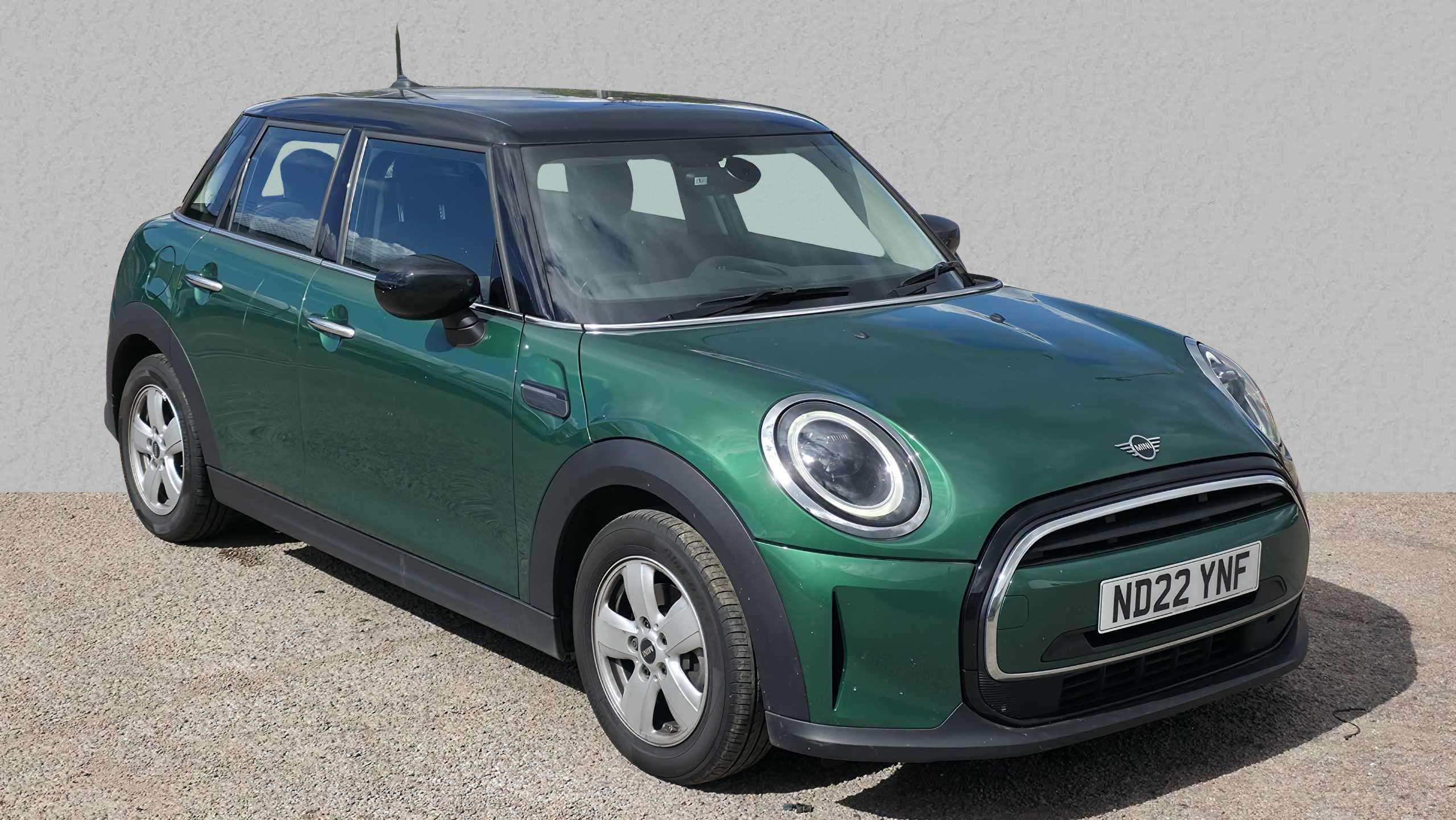 Main listing image - MINI Hatchback 5dr