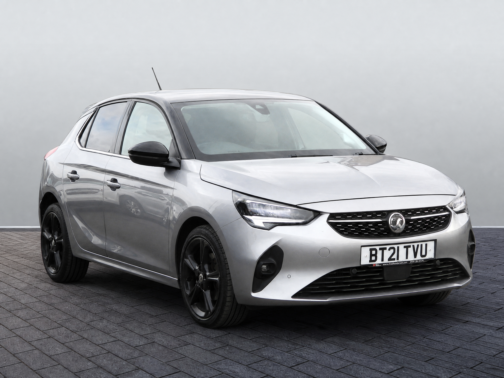 Main listing image - Vauxhall Corsa