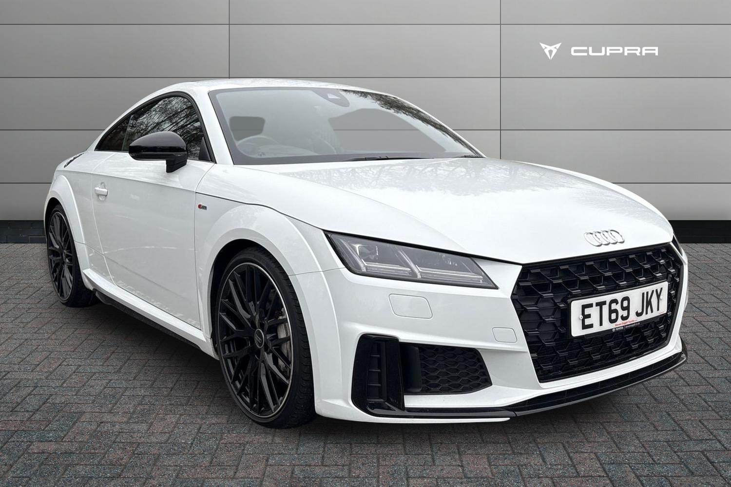 Main listing image - Audi TT