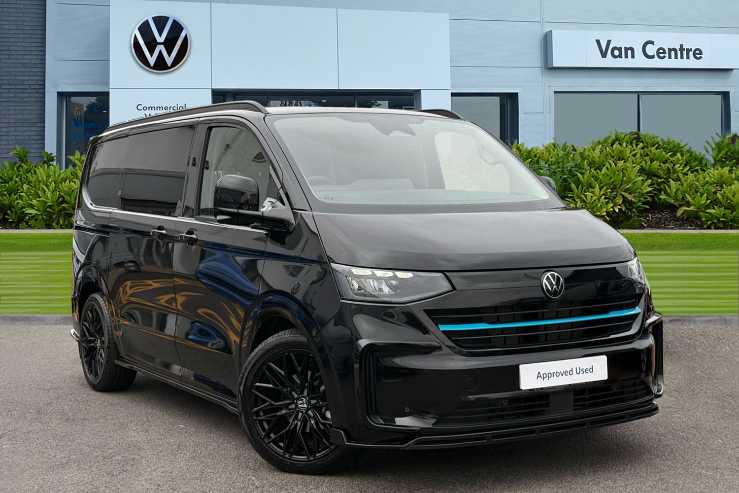 Main listing image - Volkswagen Transporter