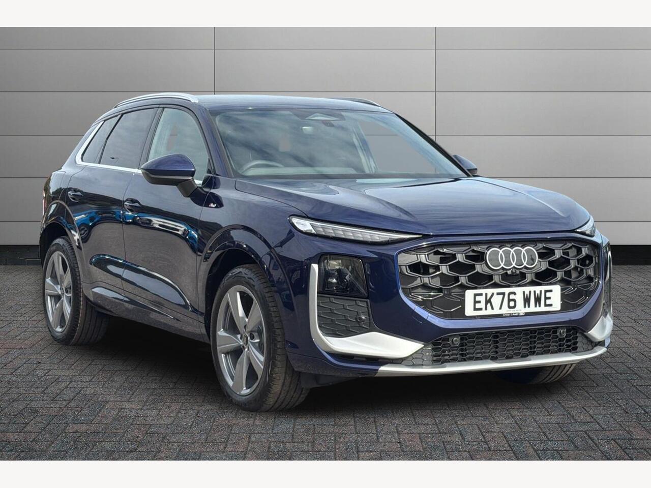 Main listing image - Audi Q3