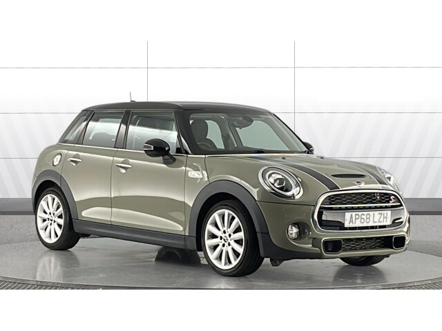 Main listing image - MINI Hatchback