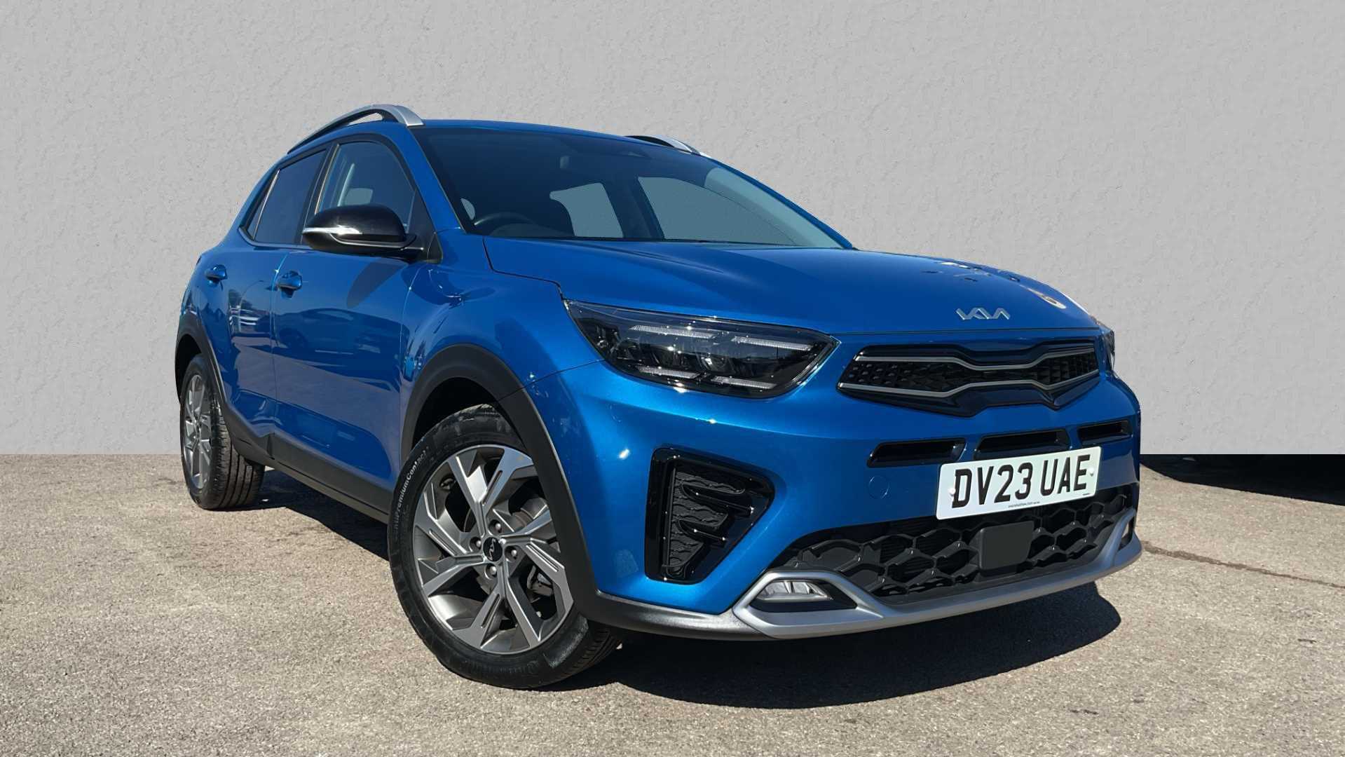 Main listing image - Kia Stonic