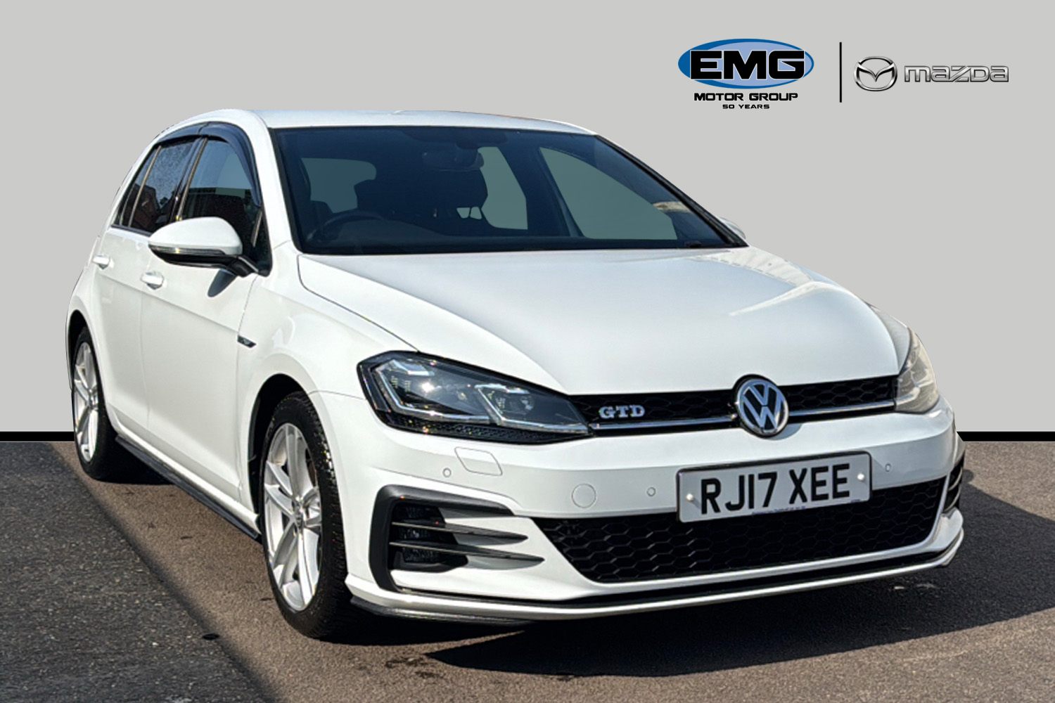 Main listing image - Volkswagen Golf