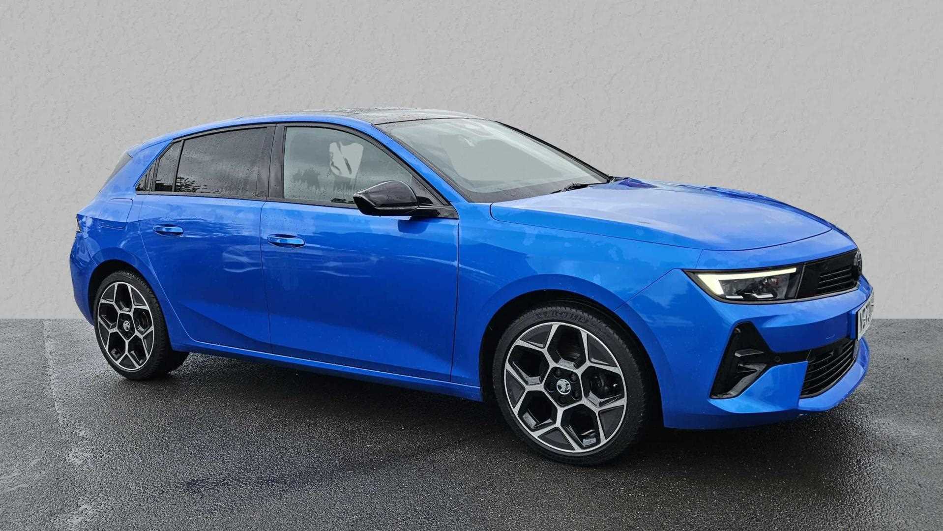 Main listing image - Vauxhall Astra