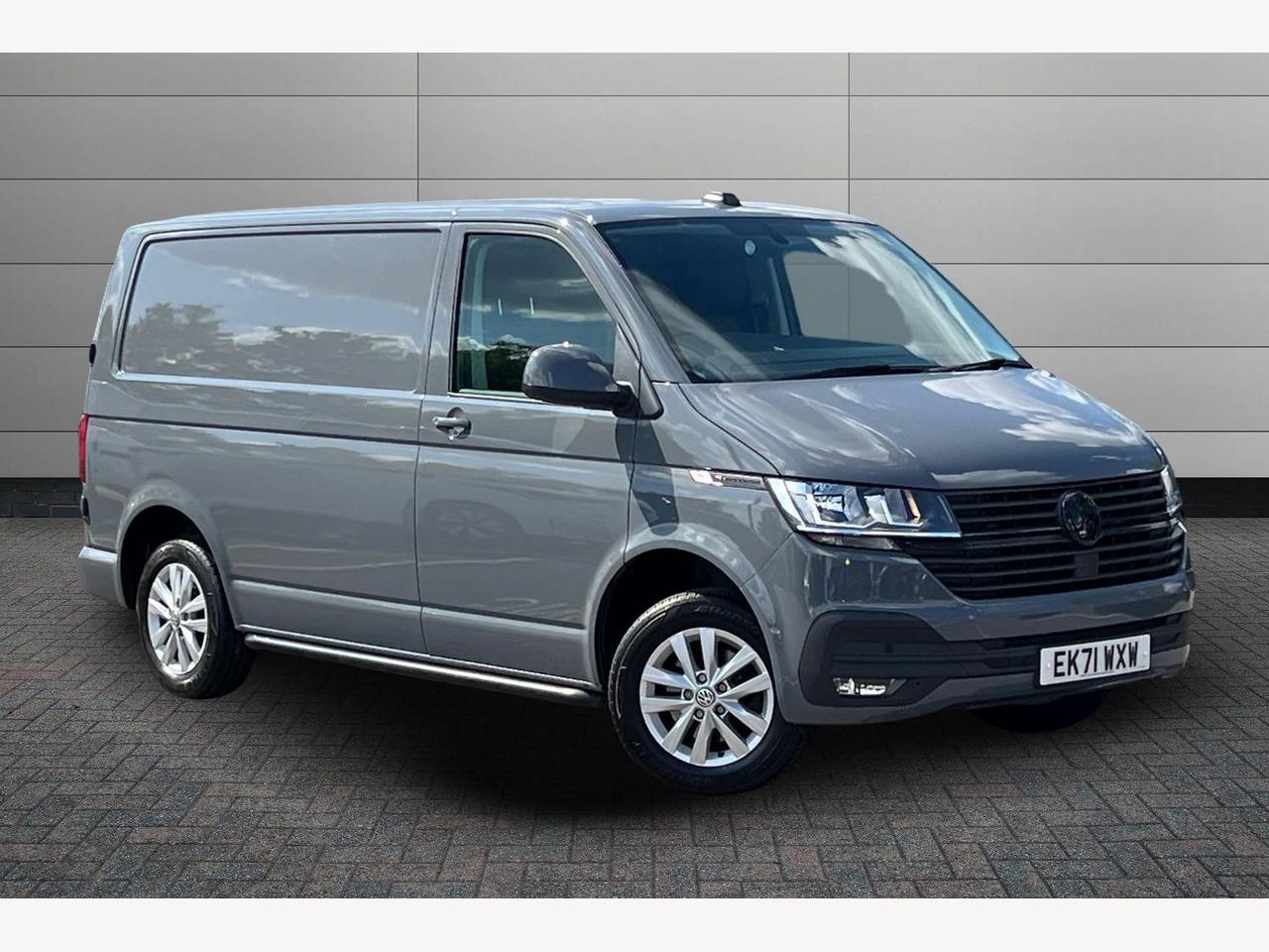 Main listing image - Volkswagen Transporter