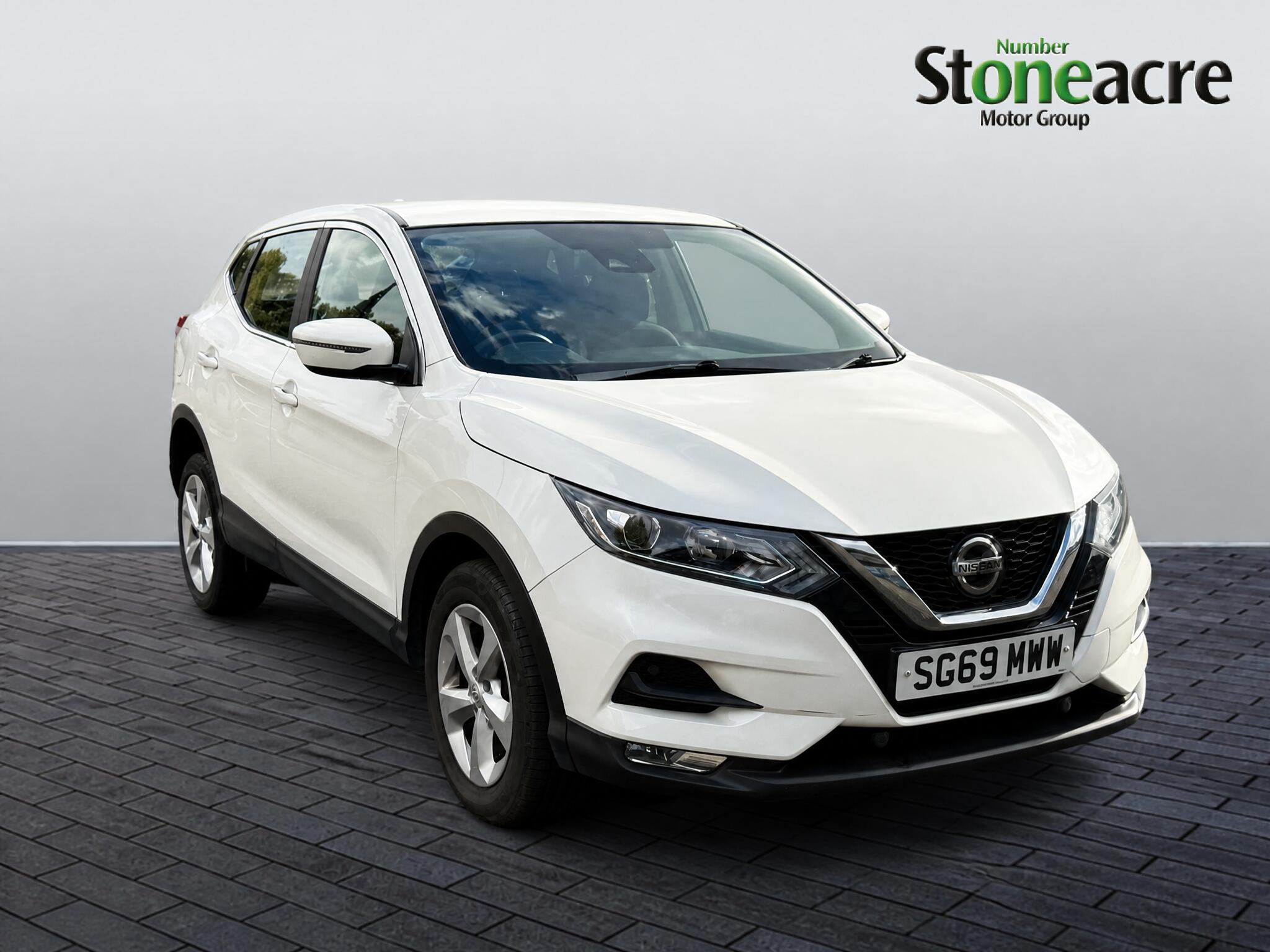 Main listing image - Nissan Qashqai