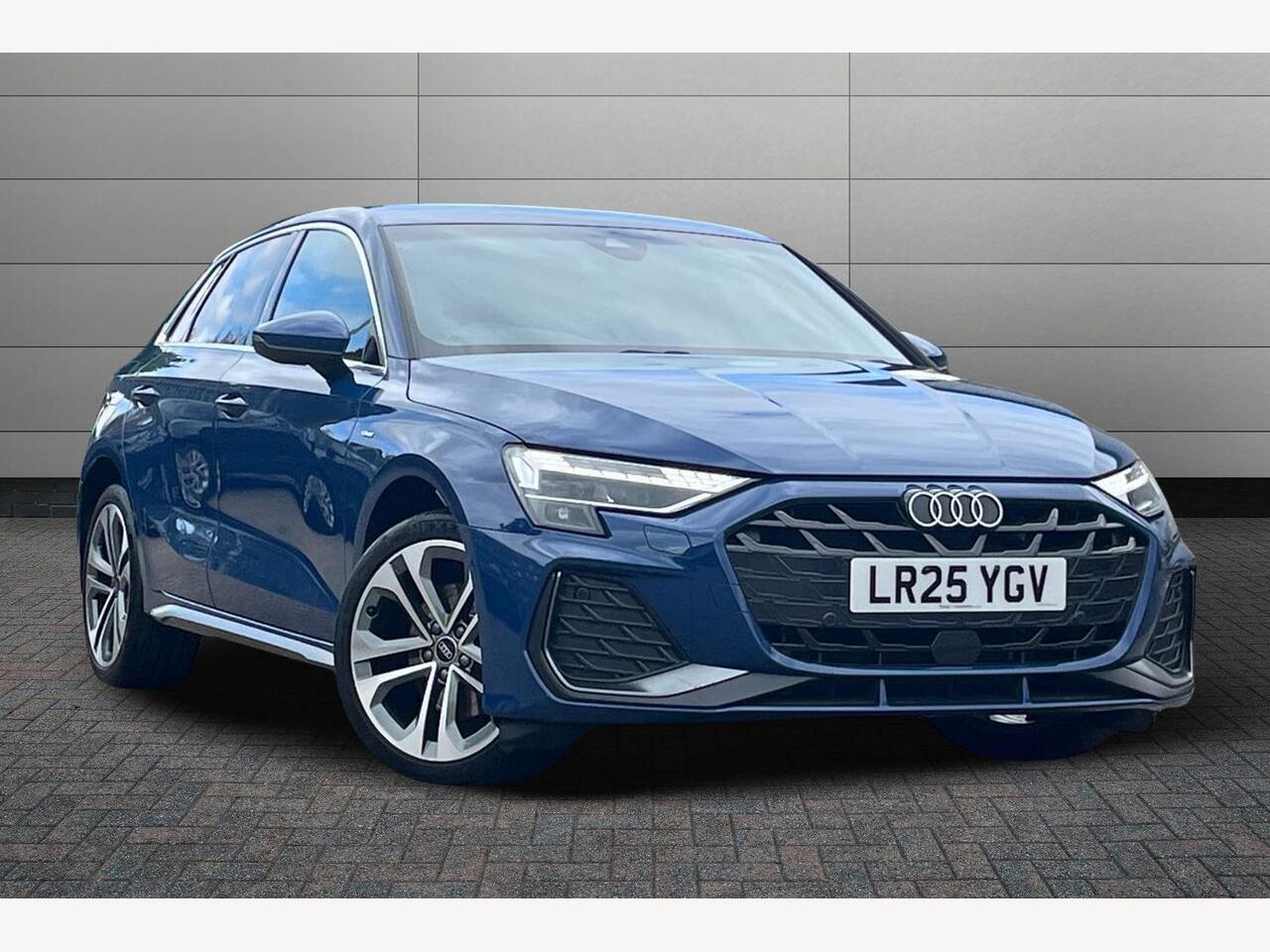 Main listing image - Audi A3