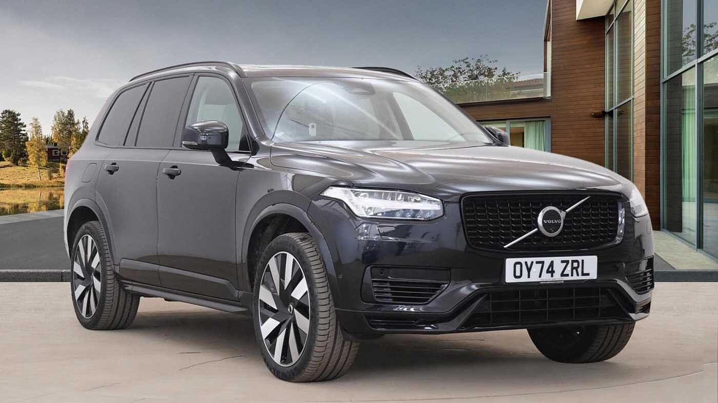 Main listing image - Volvo XC90