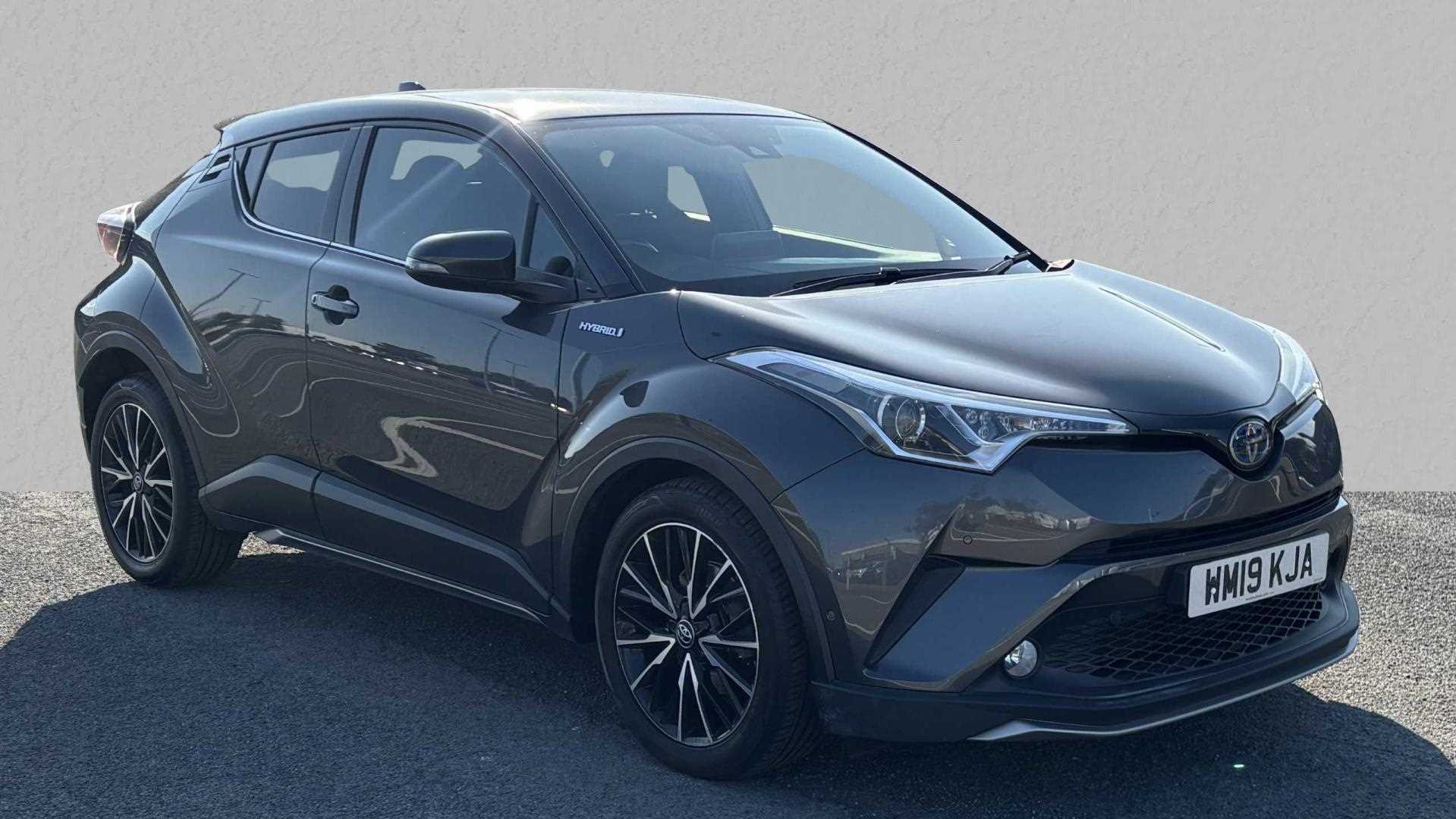 Main listing image - Toyota C-HR