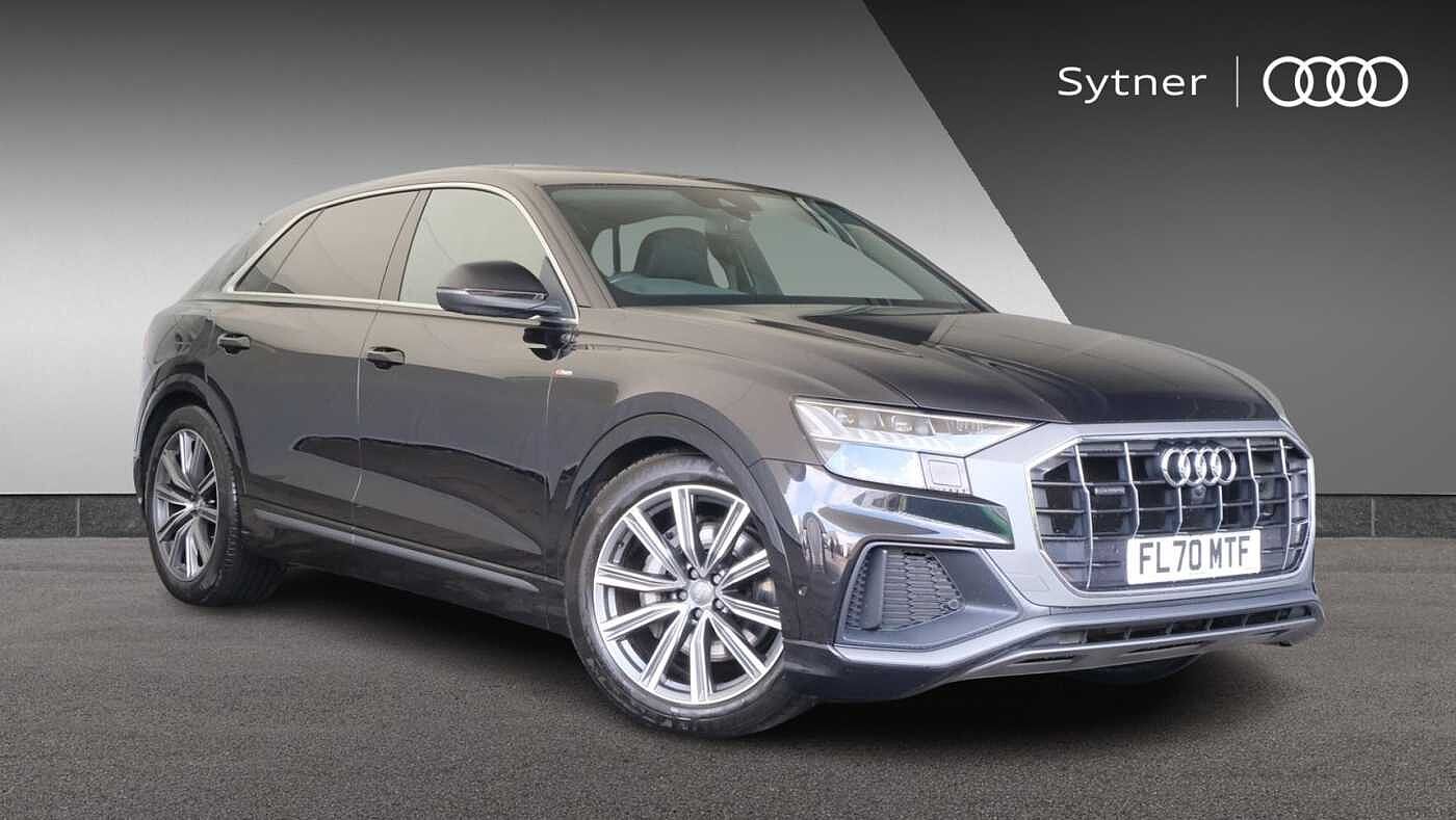 Main listing image - Audi Q8
