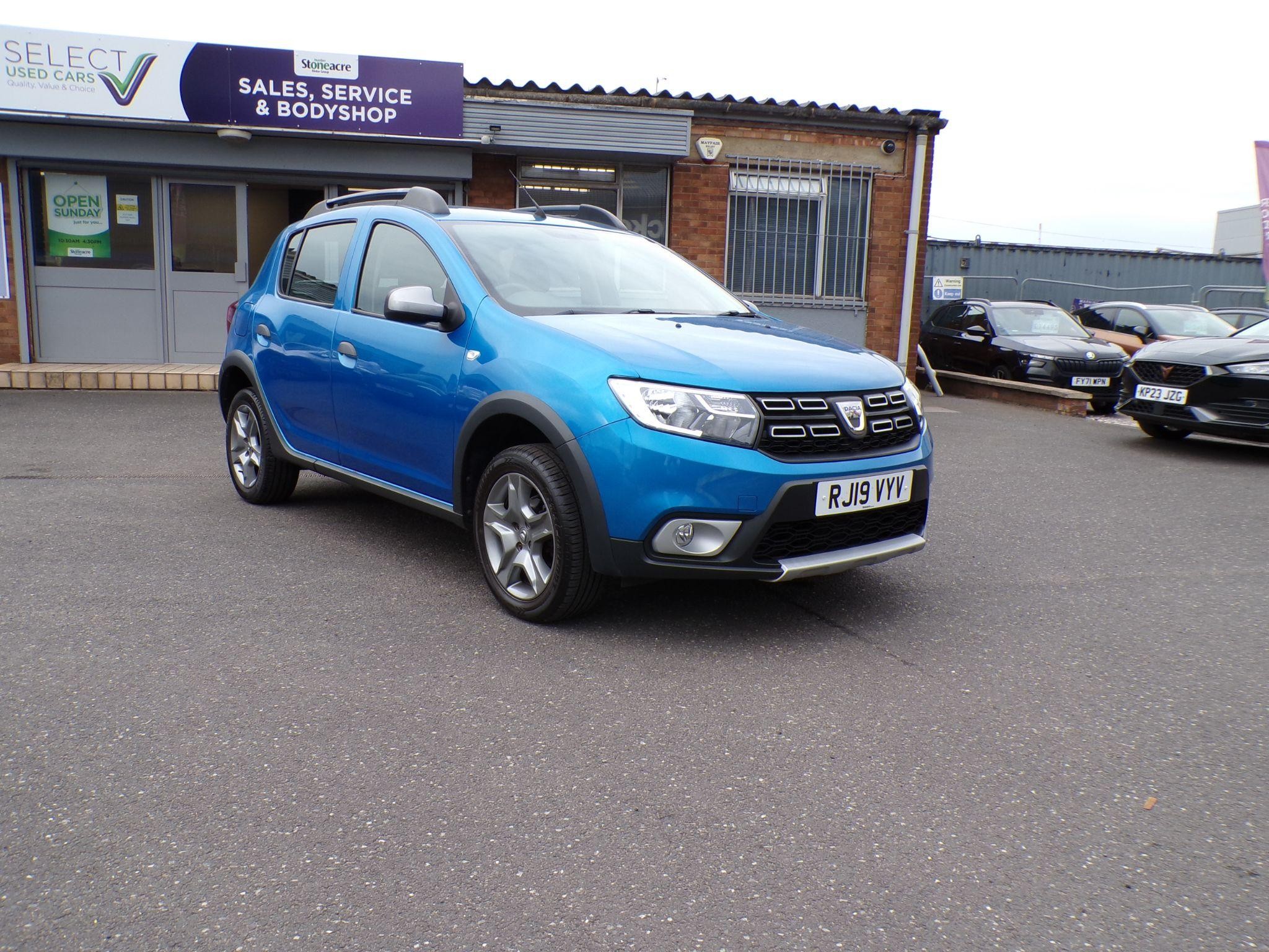 Main listing image - Dacia Sandero Stepway