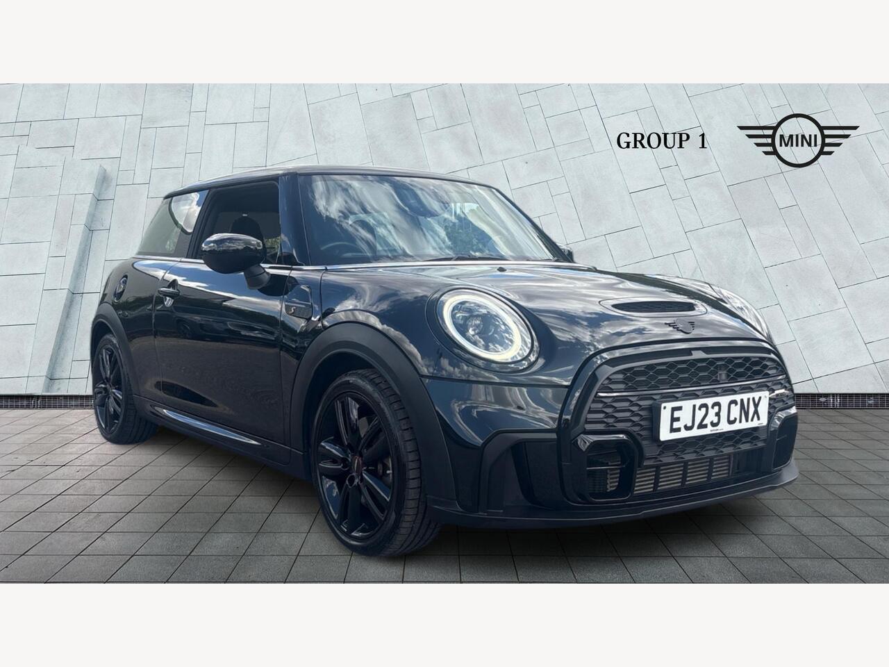 Main listing image - MINI Hatchback