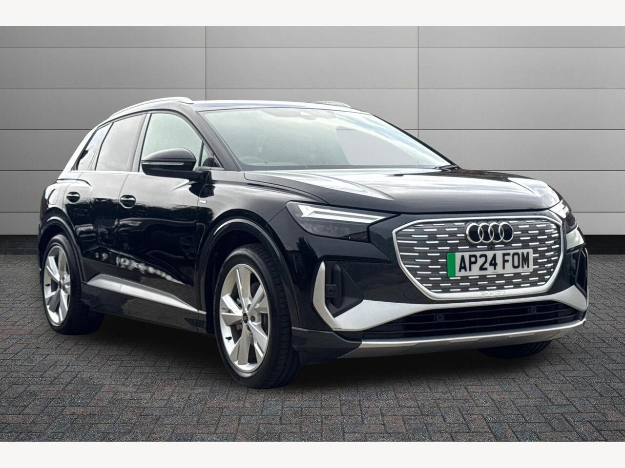 Main listing image - Audi Q4