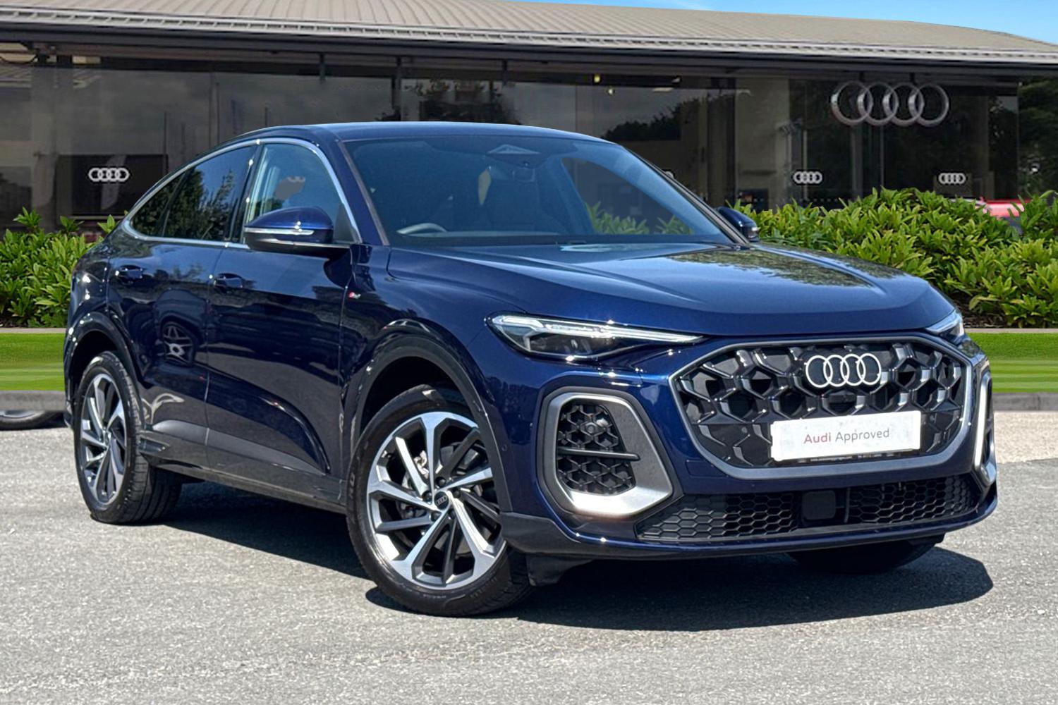 Main listing image - Audi Q5