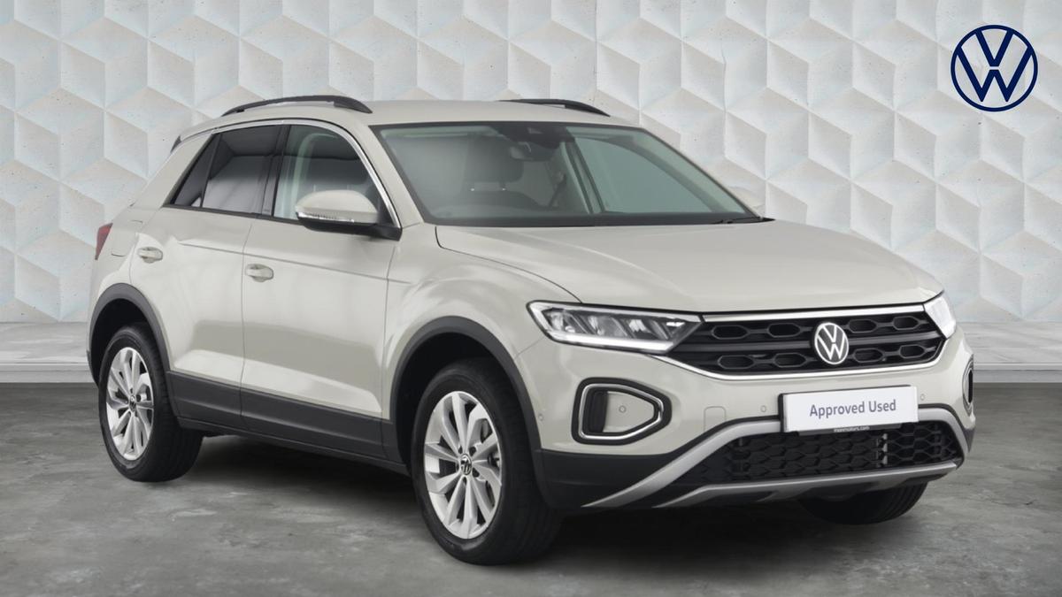 Main listing image - Volkswagen T-Roc