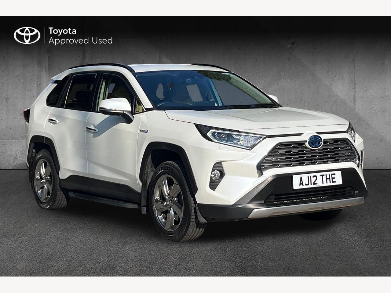 Main listing image - Toyota RAV4