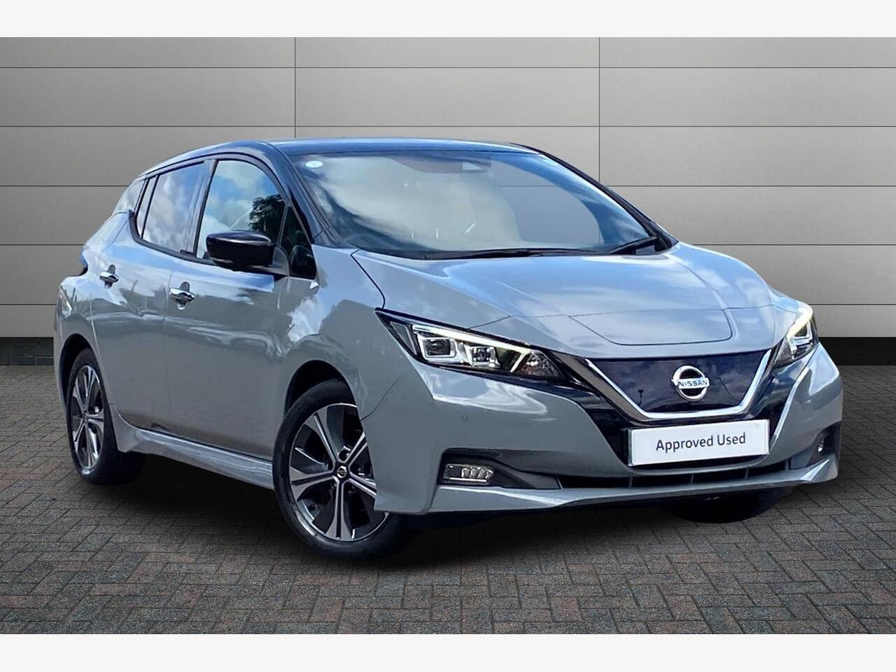 Main listing image - Nissan Leaf
