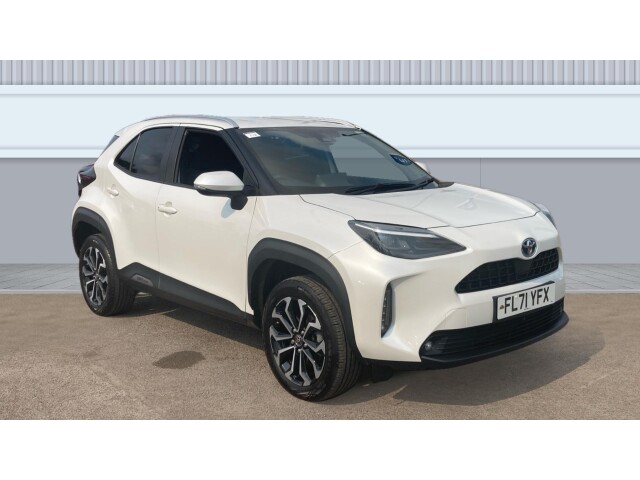 Main listing image - Toyota Yaris Cross
