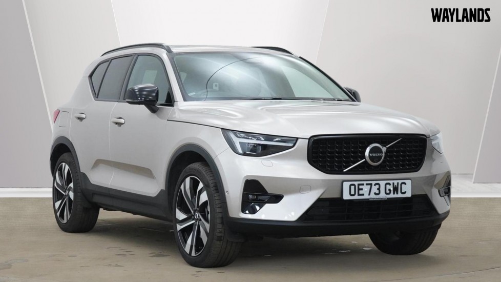 Main listing image - Volvo XC40