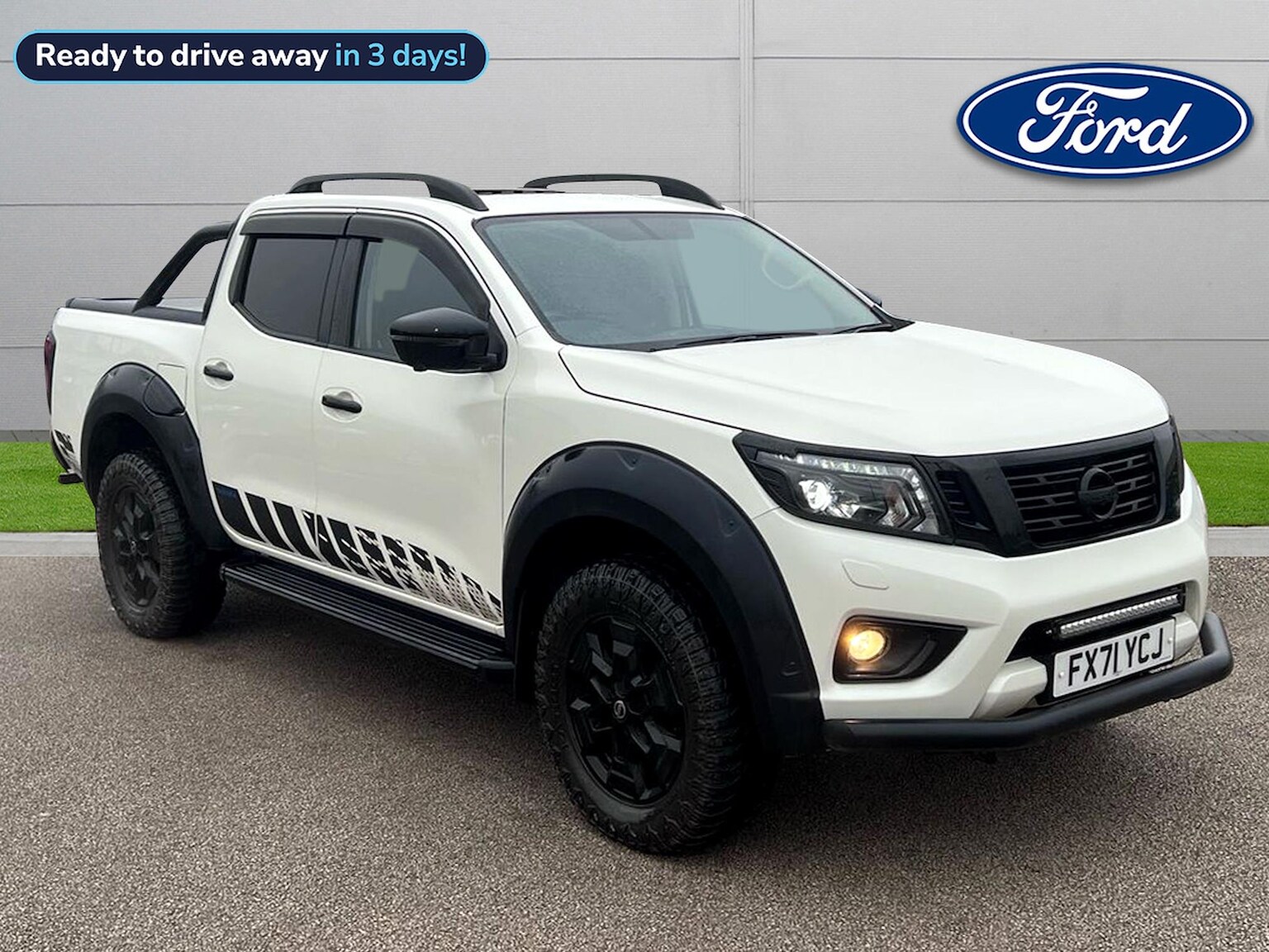 Main listing image - Nissan Navara