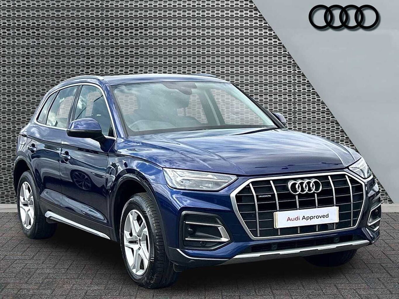 Main listing image - Audi Q5