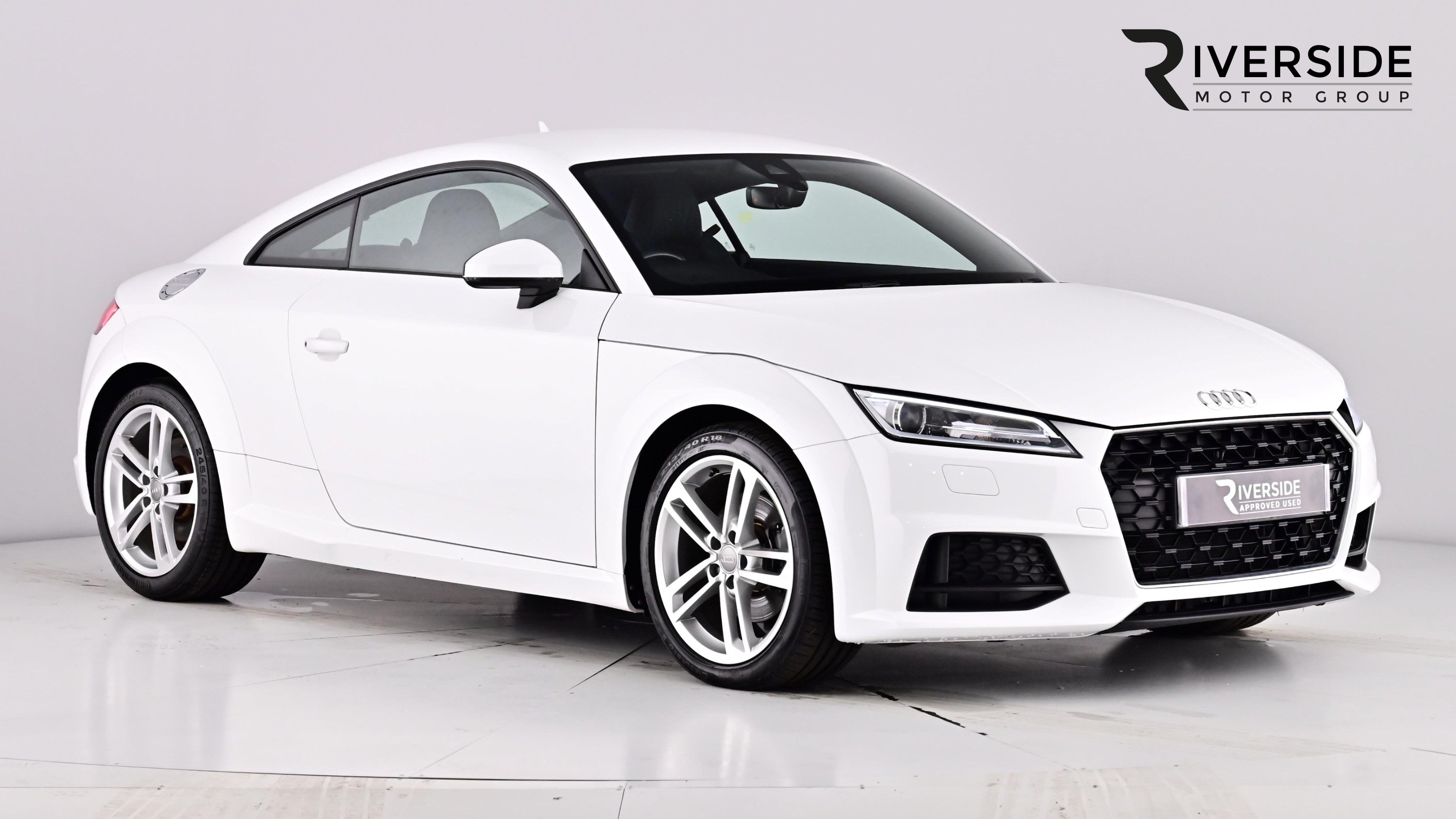 Main listing image - Audi TT