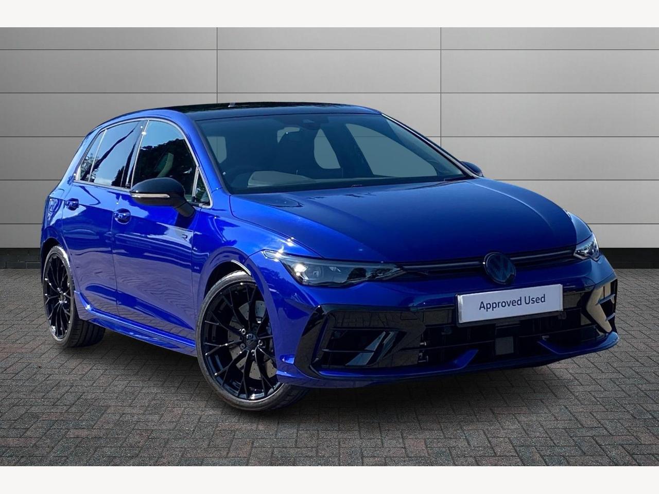 Main listing image - Volkswagen Golf R