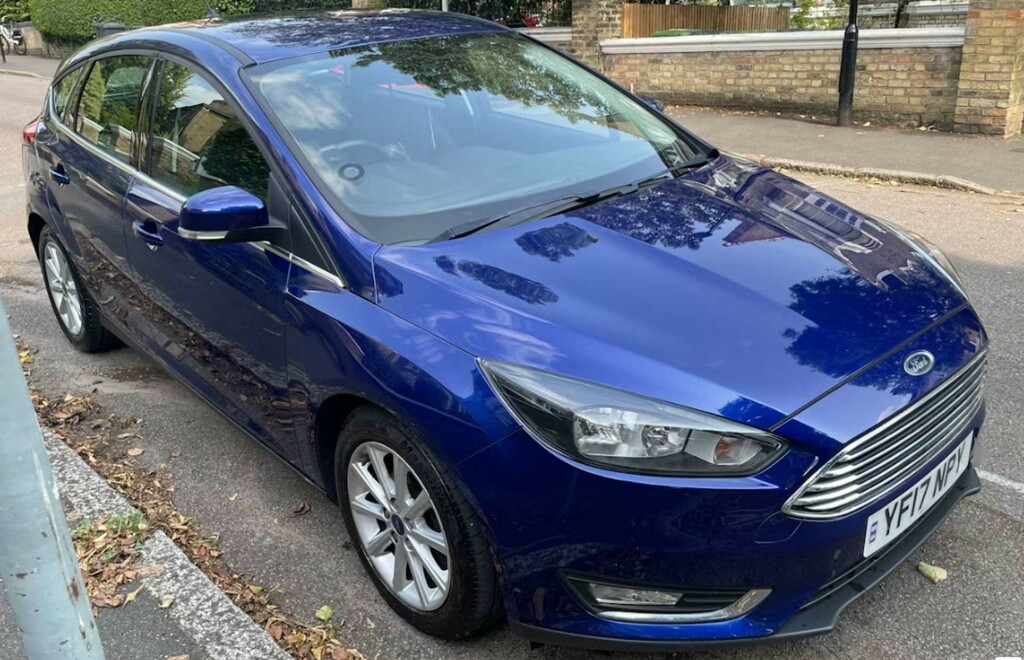 Main listing image - Ford Focus