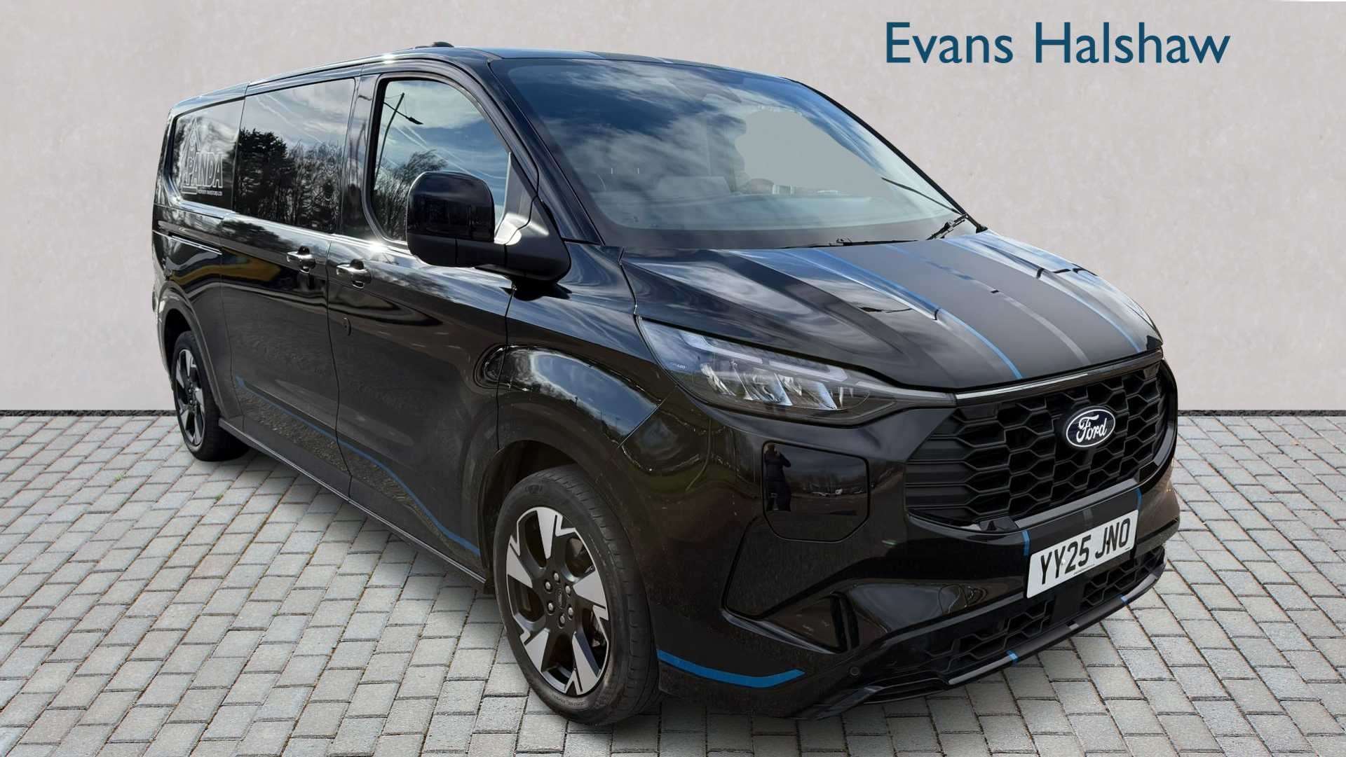 Main listing image - Ford Transit Custom