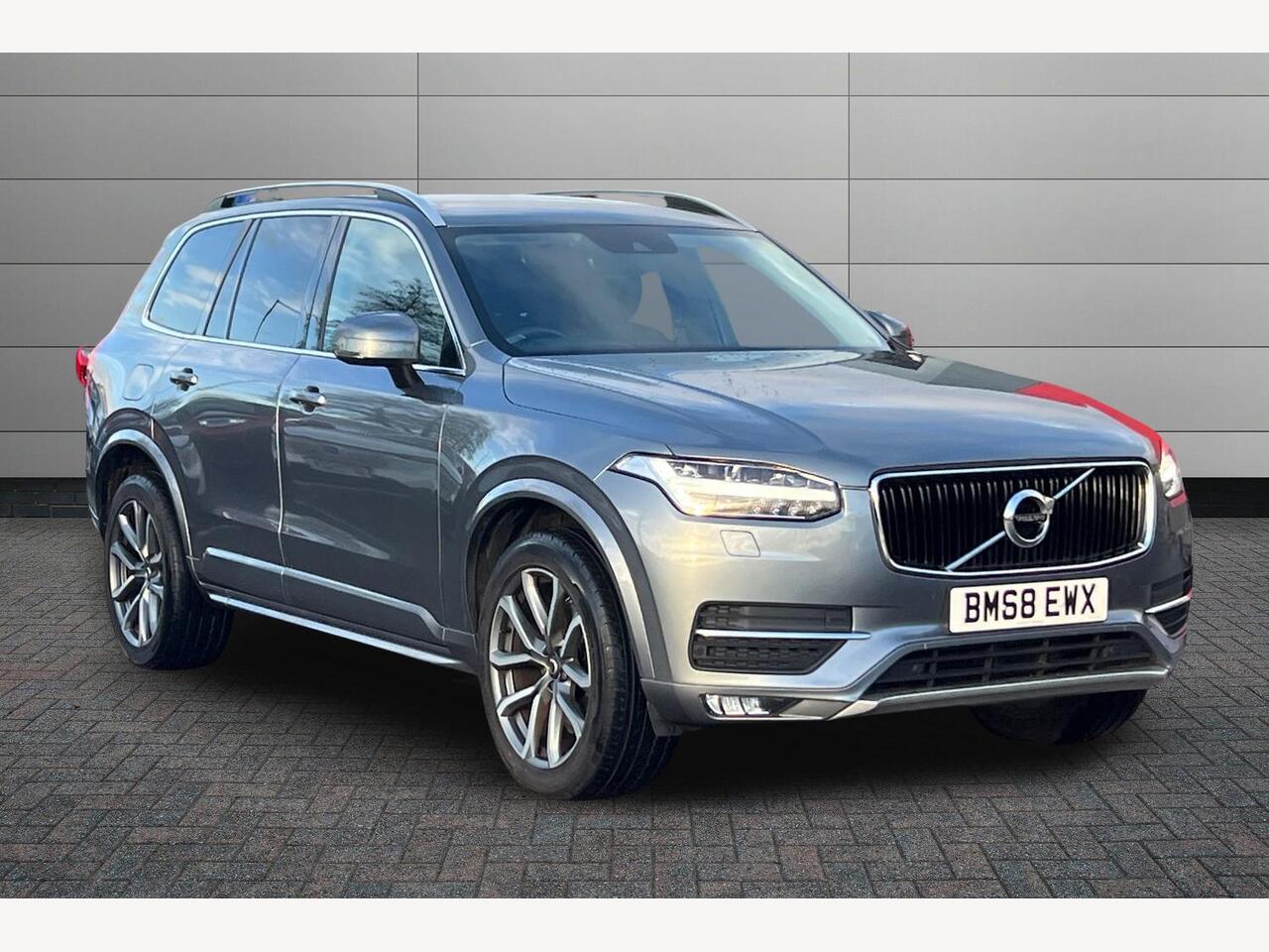 Main listing image - Volvo XC90