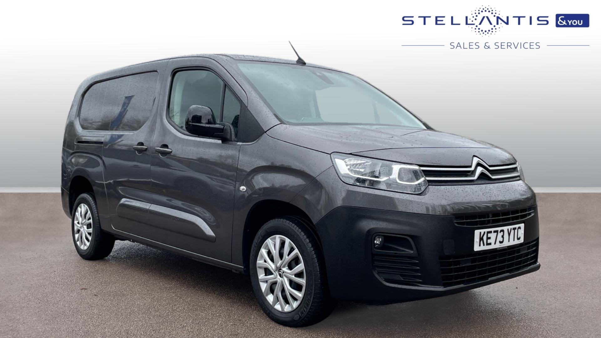 Main listing image - Citroen Berlingo Van