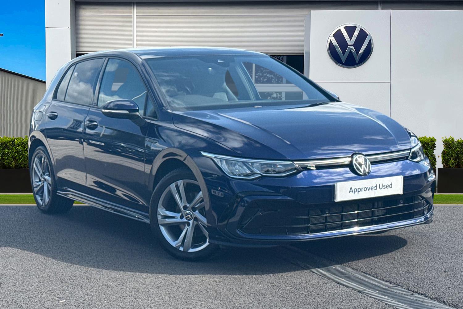 Main listing image - Volkswagen Golf