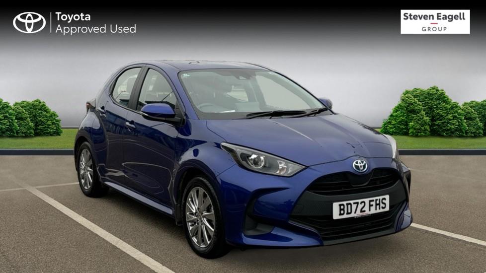 Main listing image - Toyota Yaris