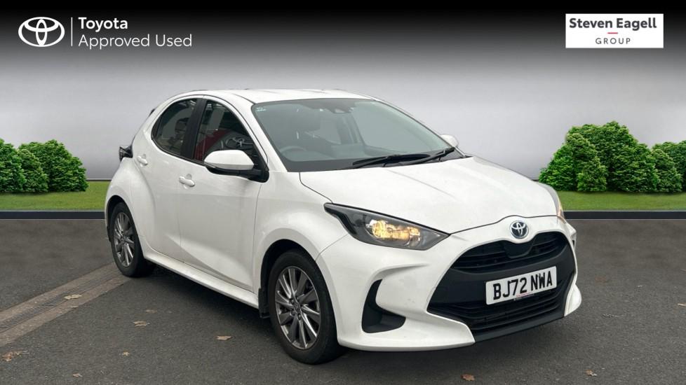 Main listing image - Toyota Yaris