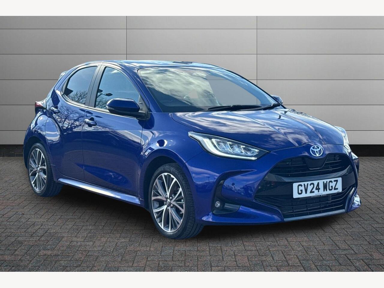 Main listing image - Toyota Yaris