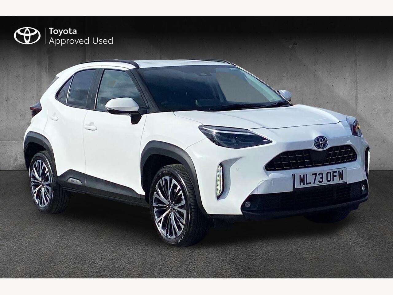 Main listing image - Toyota Yaris Cross