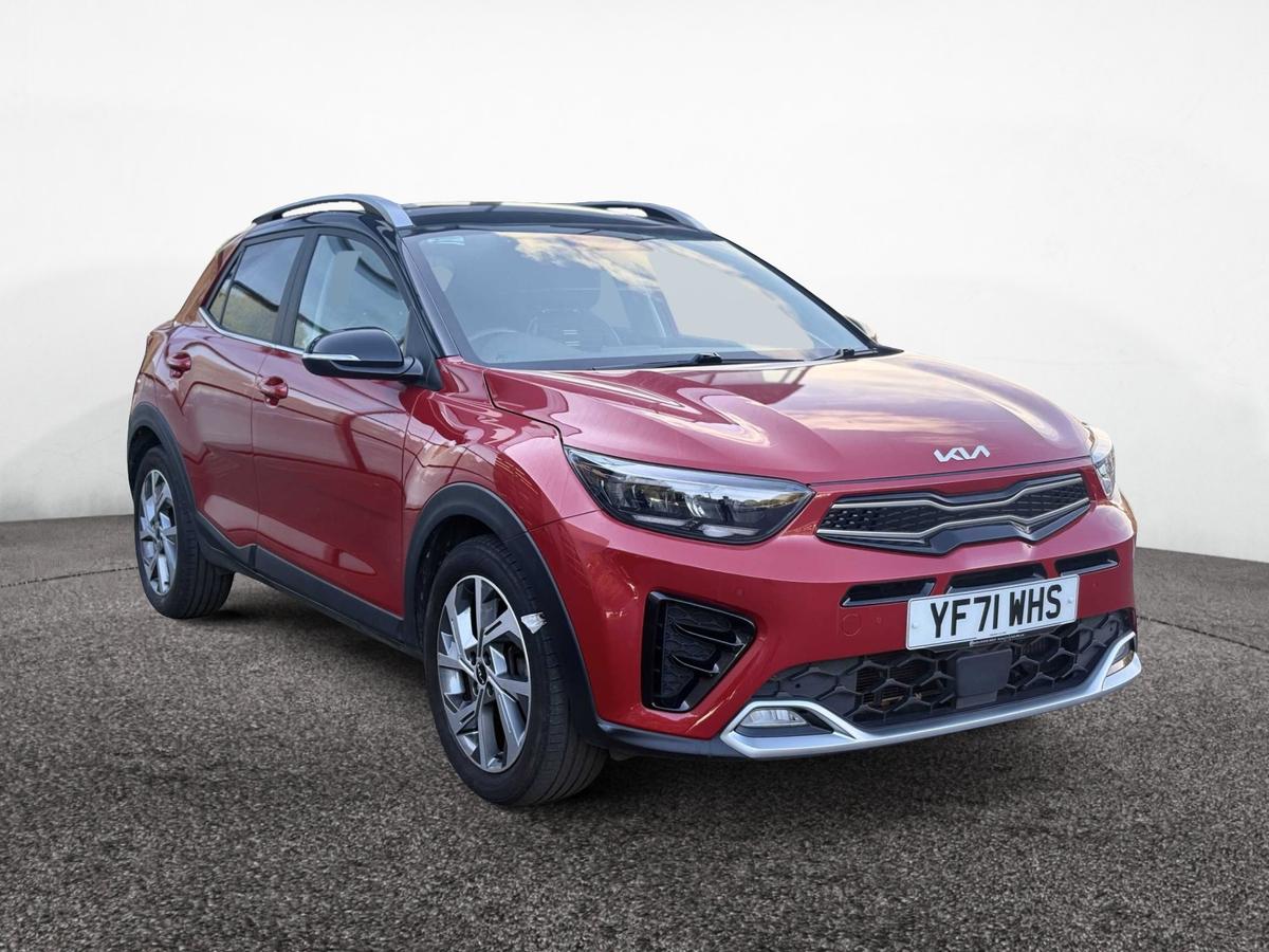 Main listing image - Kia Stonic